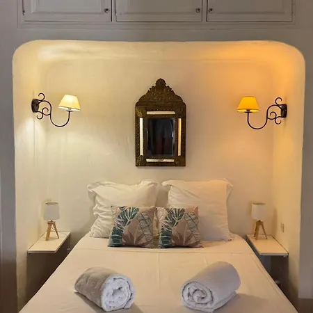 Oustalet Maelvi Coeur De Grimaud
