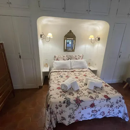 Oustalet Maelvi Coeur De * Grimaud